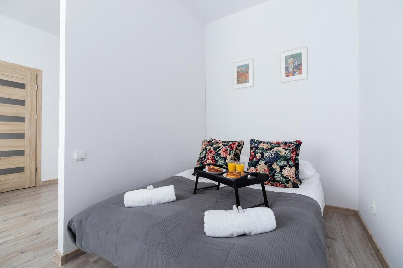 Apartment Bosacka Cracow By Noclegi Renters Krakau Buitenkant foto