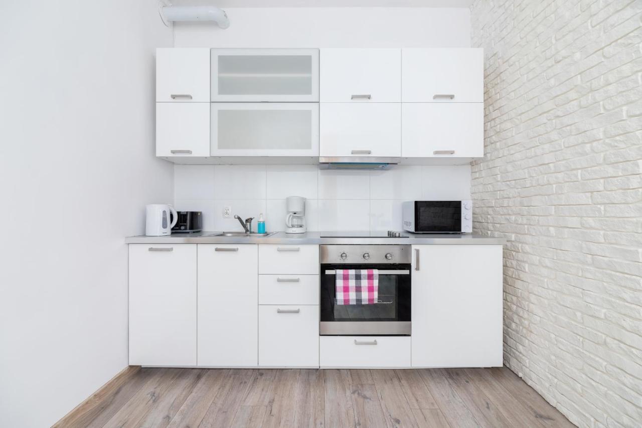 Apartment Bosacka Cracow By Noclegi Renters Krakau Buitenkant foto