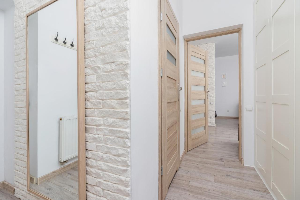 Apartment Bosacka Cracow By Noclegi Renters Krakau Buitenkant foto
